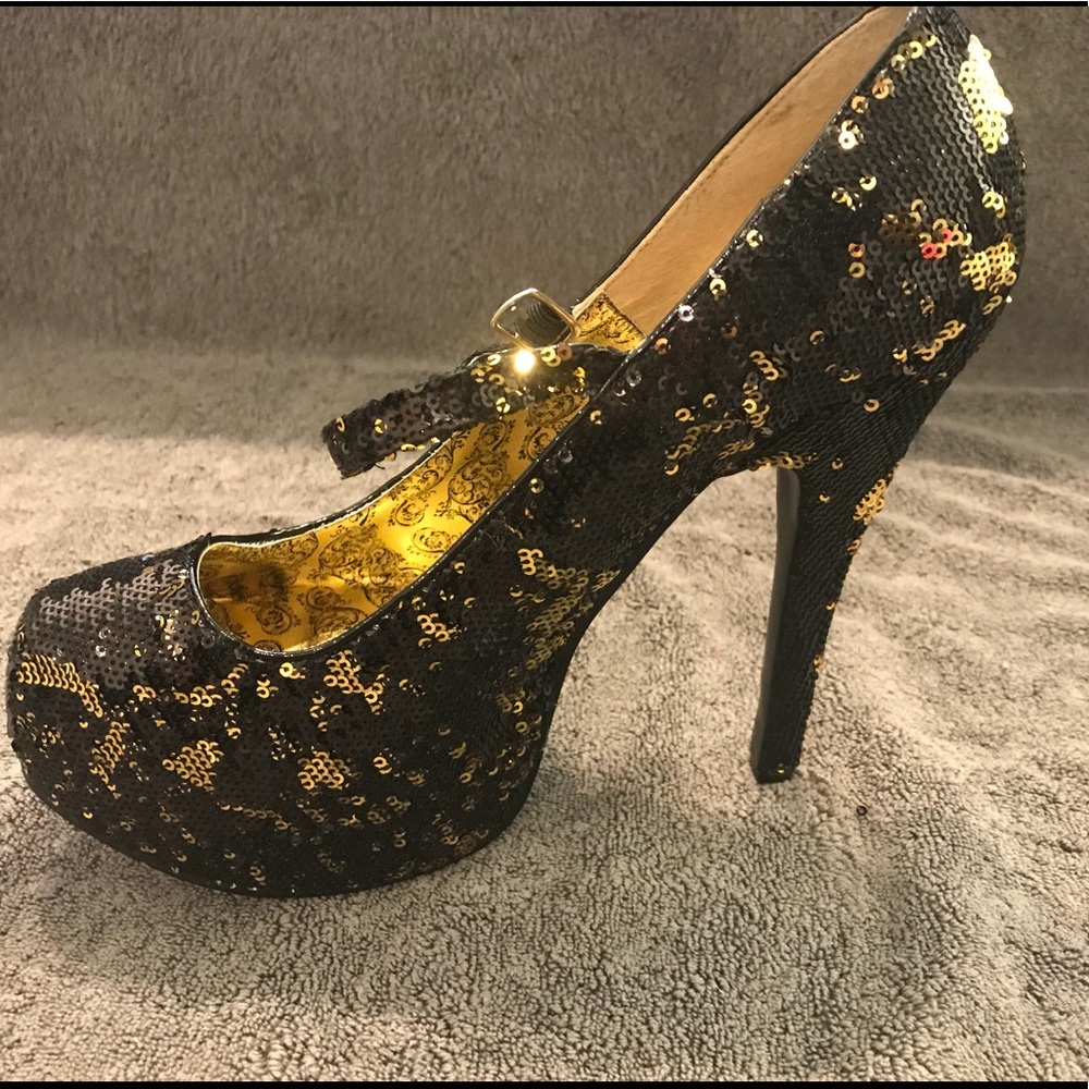 NIB BORDELLO SEQUIN PLATFORM MARY JANES SZ 10